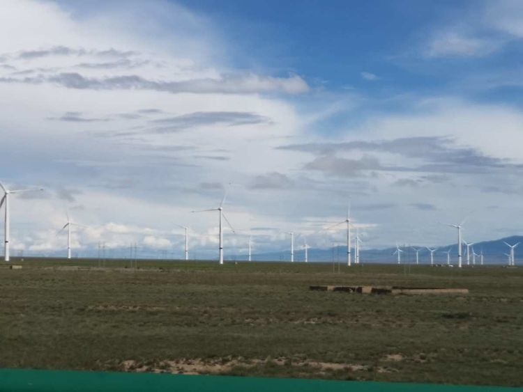 敦煌租車(chē)：自己開(kāi)車(chē)和租車(chē)有什么優(yōu)缺點(diǎn)？