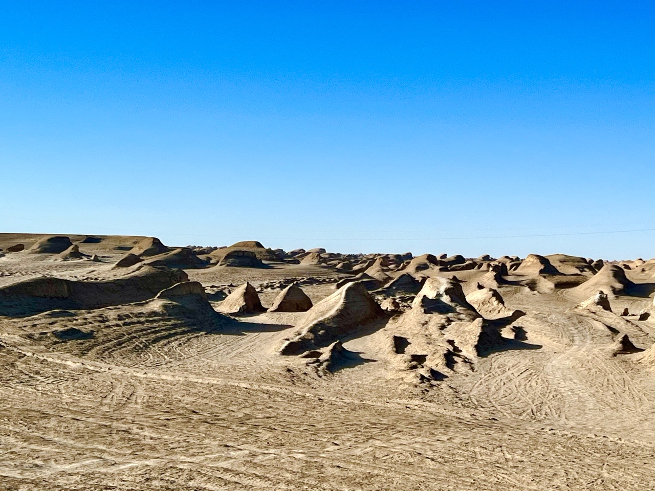 敦煌別克商務(wù)車出租注意事項(xiàng)有哪些？