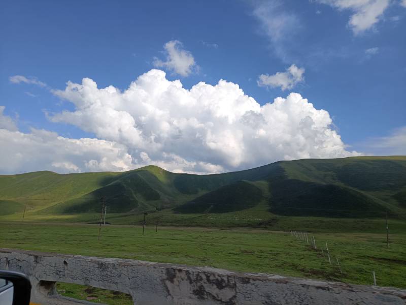 注意這三點(diǎn)，讓你輕松解決敦煌包車租車問題