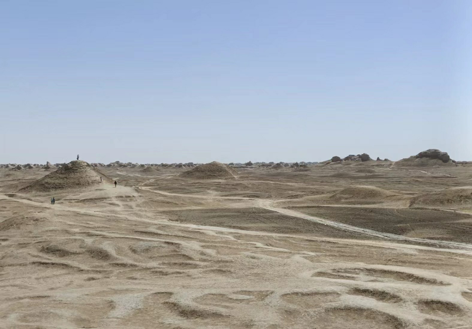 敦煌包車租車常見的幾個(gè)問題？