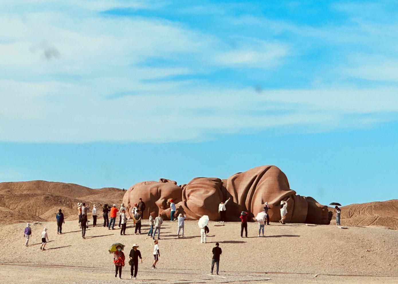 敦煌租車多少錢一天?。? width=