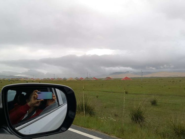 敦煌租車小團(tuán)包車旅游：敦煌包車到西寧怎么走？