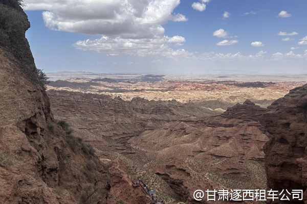 我們想夜游蘭州黃河風(fēng)情線，包車能隨停隨走嗎？  